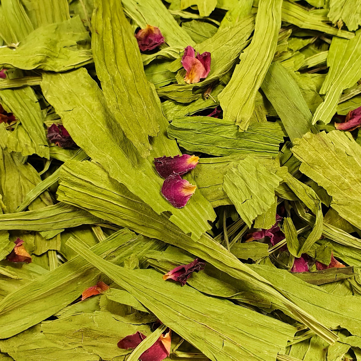 Botanicals - Svartkämpar & Rosblad